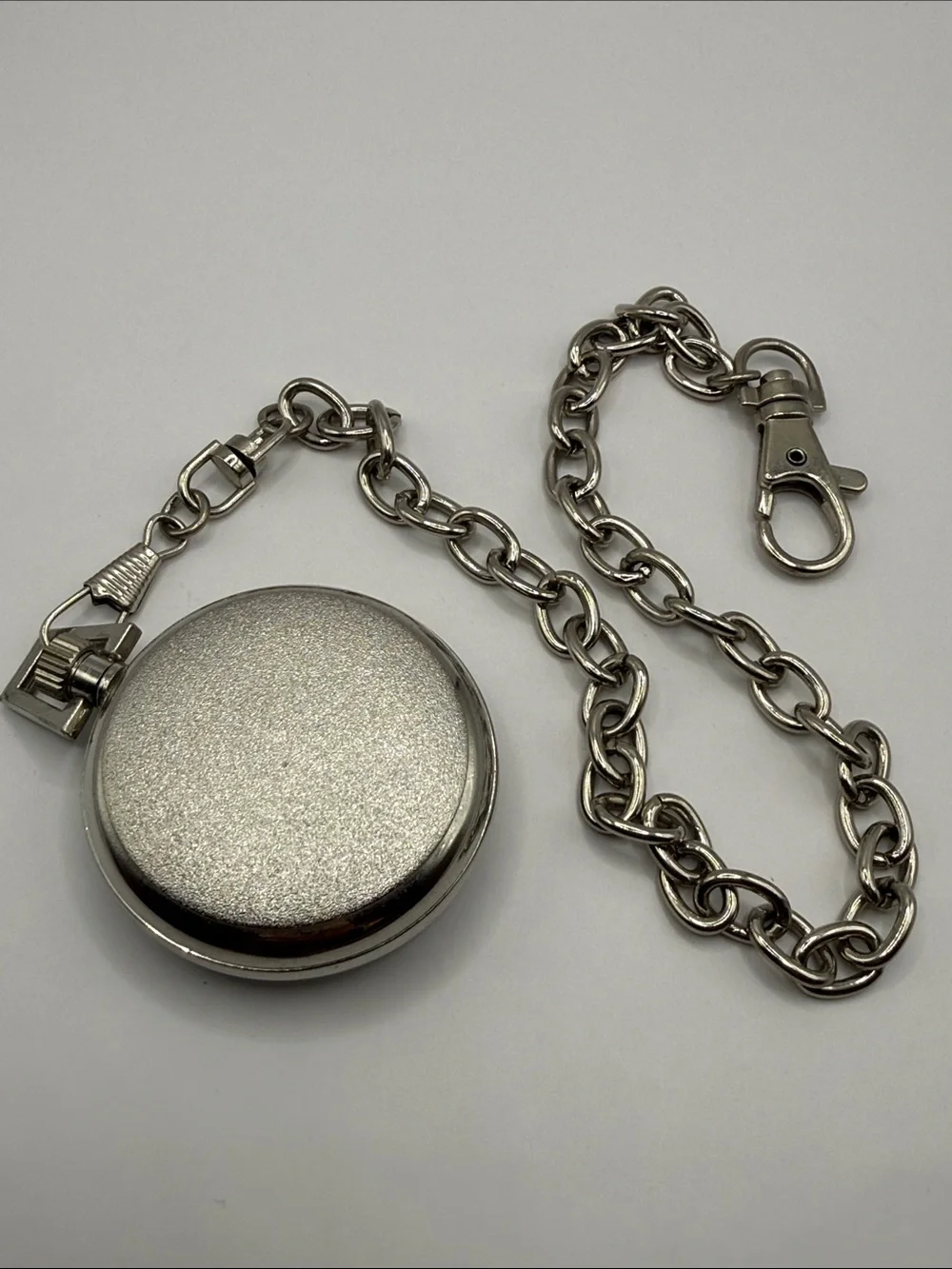 Vintage Men’s Silver Tone Chain Pocket Watch